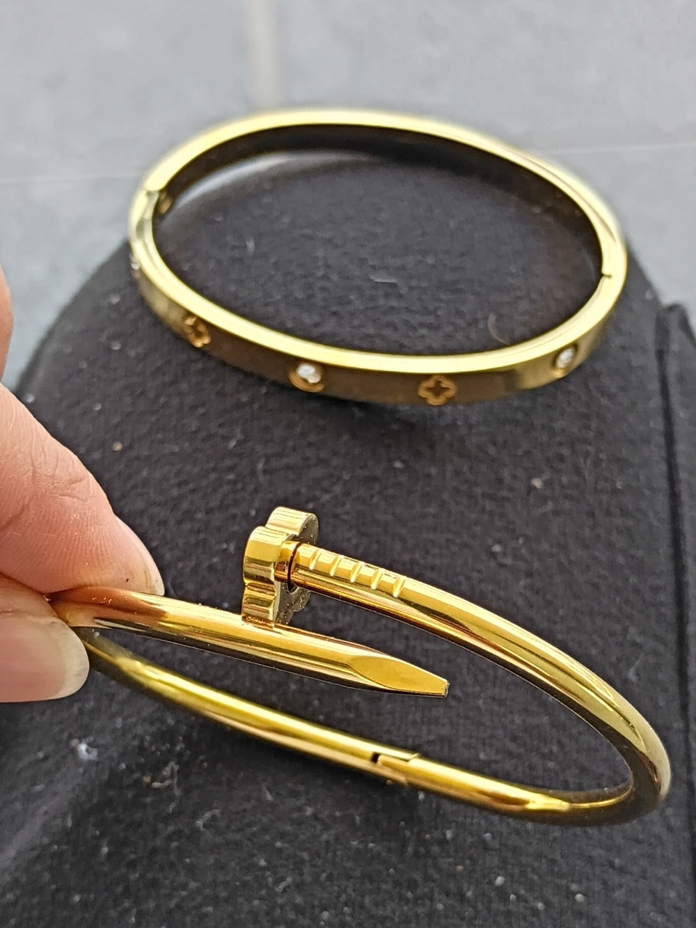 Boutique 9 Gold-Tone Nail Clasp Bangle Bracelet